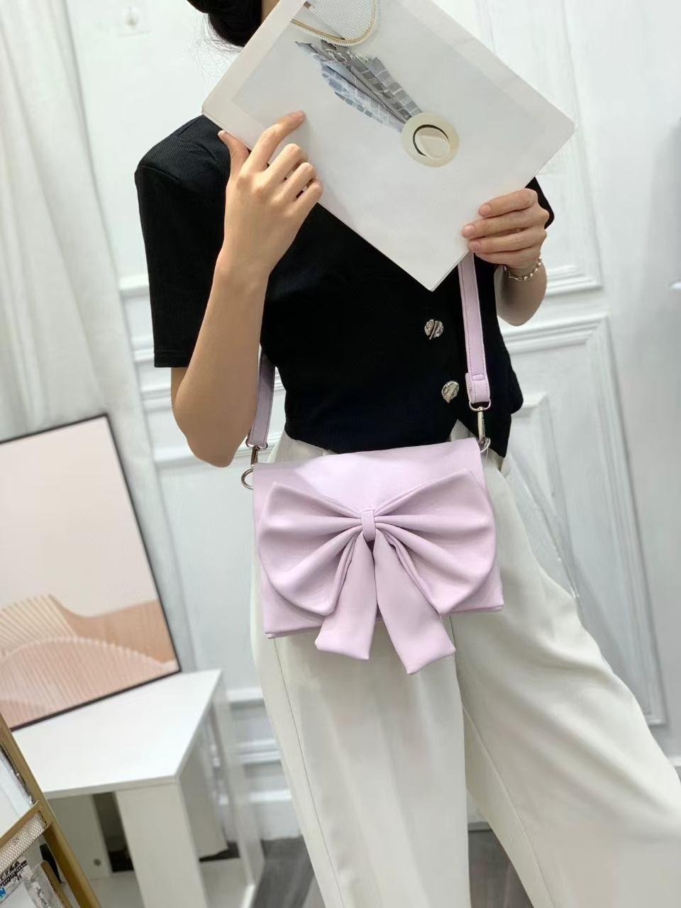 BOW STYLE HANDBAG & CROSSBODY